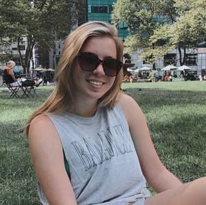 Meet your Posher, Mia